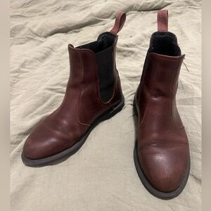 Dr. Martens Flora Chelsea boot